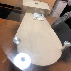 ダイニングテーブル