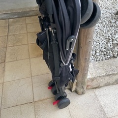 B型ベビーカーの画像