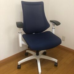 【値下げしました】イトーキ エフチェア メッシュ張り(プレーンメ...