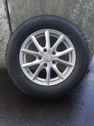 ブリヂストンスタッドレス　195/65/15 6J  「商談中」