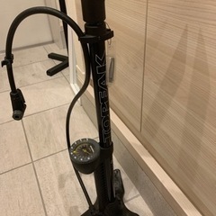 圧力計付き空気入れ