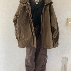 スキーウェア154〜162  おまけでもう一着とゴーグル