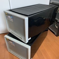 押し入れ用整理ダンス　プラスチック製。の画像