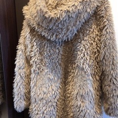 ZARA モコモコ　ロングコートの画像