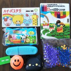 【受渡し予定】ハーモニカ/紙粘土/知育玩具/クレヨン/クーピー