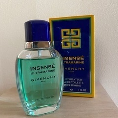 GIVENCHY ULTRAMARINE ジバンシー ウルトラマリン　