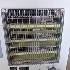 遠赤外線3灯管スチーム電気ストーブ