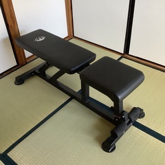 ウエイトベンチ　1,000円　調整可能　Get fit!  仲間...