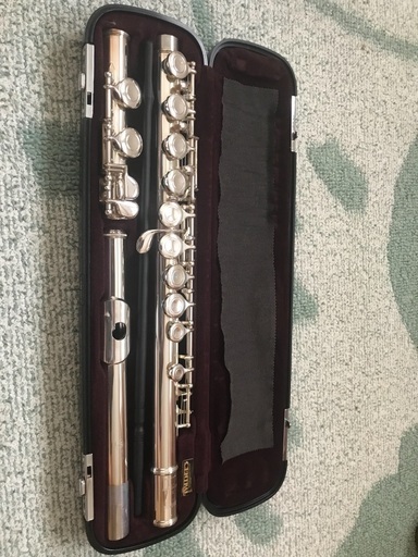 YAMAHA-YFL-211-フルート。最終値下げとさせていただきます