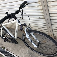 TREK トレック ALPHA7100 クロスバイクの画像