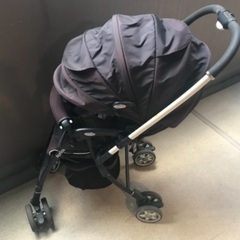 アップリカ　ベビーカー　ブラック　