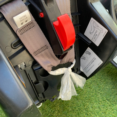 【訳アリ】グレコチャイルドシートGRACOジュニアベビー&ベースセットの画像