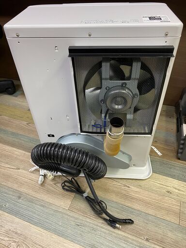 美品 トヨトミ TOYOTOMI FF式石油ストーブ FF-V4500 2015年製 19畳