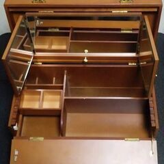 ☆持ち運びができるミニドレッサー☆小さな鏡台☆の画像