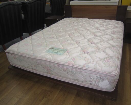 R057 高級 Kingsdown ワイドダブルベッドロングサイズ、150X210 美品