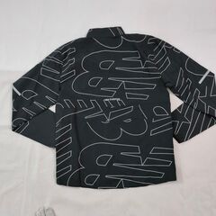 ニューバランス　ナイトランジャケット　M　新品半額　定価9790円　残りわずかの画像