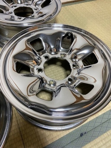 ハイラックス純正メッキホイール　15インチ　ハイエース等に