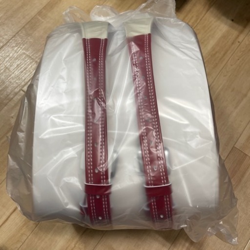 赤のランドセル　新品、未使用‼️