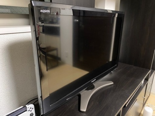 〈値下げ〉SHARP AQUOS 32型テレビ