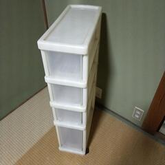 キッチン収納ケースの画像