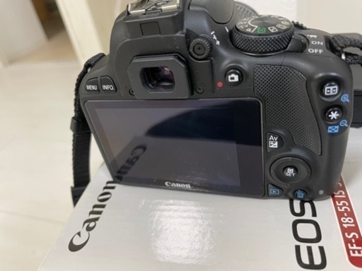 Canon EOS KISS X7 