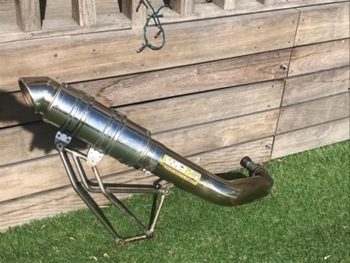 マジェスティ125 かち上げマフラー　コマジェ