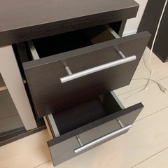 引き取り先決定しました。テレビ台格安！の画像