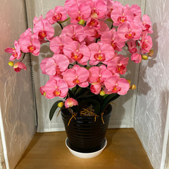 造花　ピンク色　胡蝶蘭