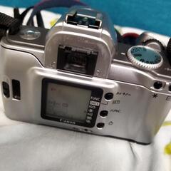 早い者勝ち！35mmフィルム式キヤノン EOS Kiss5 EF28-90mm レンズセット新品電池付きの画像