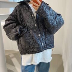 （激安）値下げしました（新品）女性アウター、クロップパッティング
