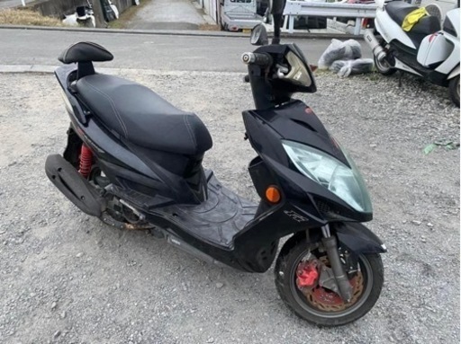 ★お支払い総額 4.2万円★ KYMCO レーシング125FI 4スト、インジェクション♪ 低燃費！ 通学、通学に激安小型スクーターお探しの方に♪ 走行テスト済み 関東圏内即日配送可能です！