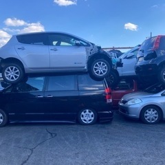 車のパーツ売ります！