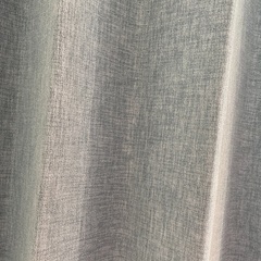 カーテンの画像