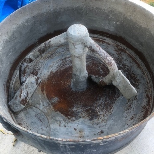 引取限定　モルタルミキサー　コンクリートミキサー　マゼラー