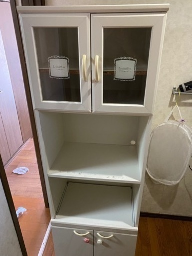 食器棚