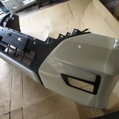 セレナ E-POWER　HFC27　フロントバンパーの画像
