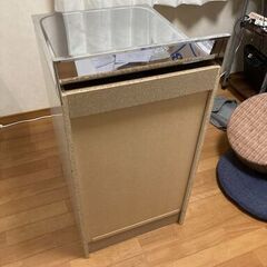 流し台の延長に　調理台の画像