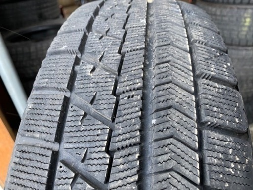 スタッドレス　195/65r15 2013年　VRX 