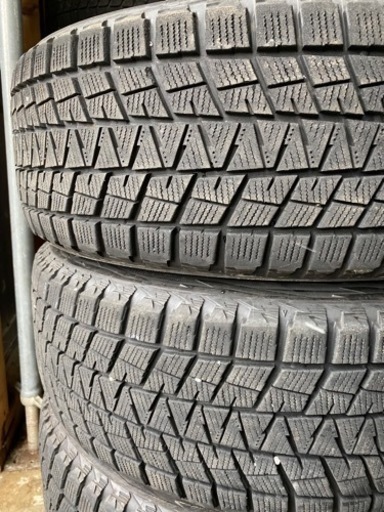 スタッドレス 225/60r17 DM-v1 2013年