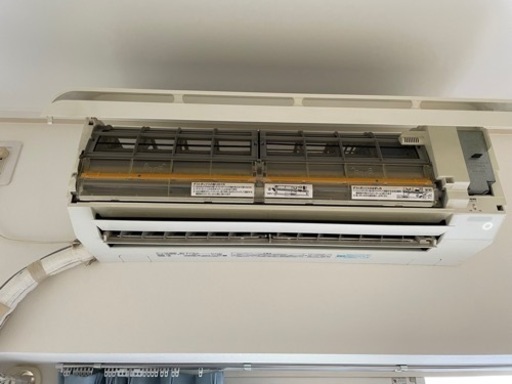 お掃除機能付TOSHIBAエアコン