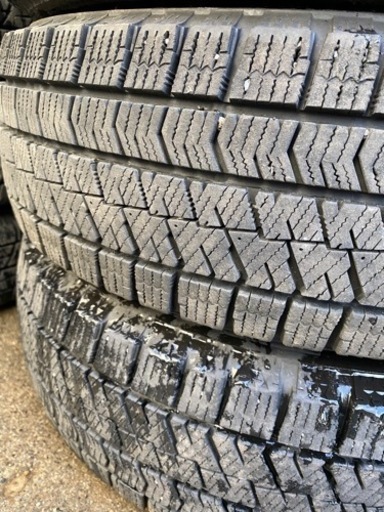 ■ 組み替え交換工賃無料！ 14インチ スタッドレス　BRIDGESTONE VRX2 165/65R14 2017年
