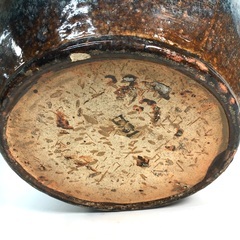 大きめ　火鉢　　じわじわ水漏れします。　玄関飾り　鉢植え等に。の画像