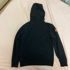 錦織選手着用デザイン UNIQLO ロゴ入り スウェットパーカー 上のみ 黒の画像