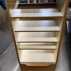 【決定】【中古品】引き出し付き木製収納棚の画像