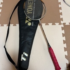 バドミントン　ラケット　YONEX