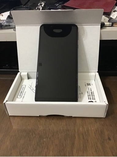 AQUOS SHV48  ほぼ新品！！