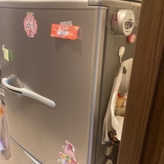 2007年製　冷蔵庫　サンヨーの画像