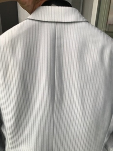 結婚式　スーツ　蝶ネクタイ付き　ライトグレー