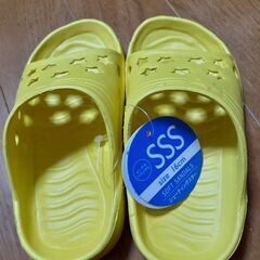 【新品】子供用サンダル