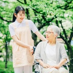 富士市　老人介護施設にて介護職員を募集